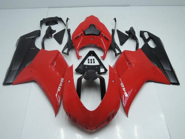 Carenado Ducati 848 1098 1198 2007-2014 - Estilo OEM Rojo con Negro Mate Lado Carenado Ducati 848 1098 1198 2007-2014 - Estilo OEM Rojo con Negro Mate Lado