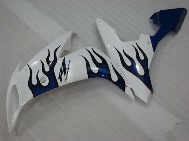 Carenado Yamaha R1 2004-2006 - Blanco Azul Llama Carenado Yamaha R1 2004-2006 - Blanco Azul Llama