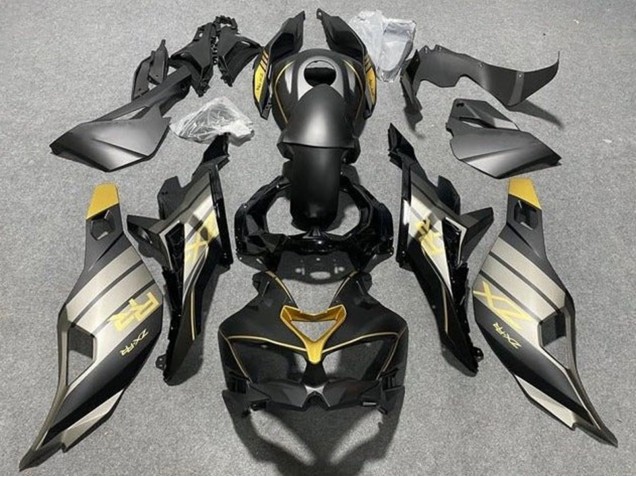 Carenados Moto Kawasaki ZX4R ZX-4RR 2019-2026 - Negro Mate Negro Brillante Gris Oro